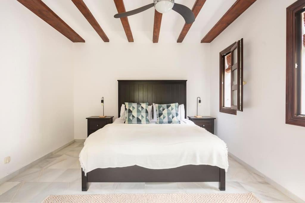 Stylish Spanish 3 Bd Townhouse On The Golden Mile Marbella Exterior photo